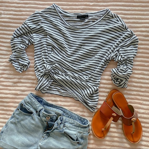 Sanctuary Tops - Black/white stripe 3/4 sleeve top